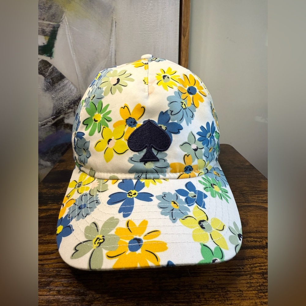 Kate Spade Floral Cap with Spade Logo ♠️